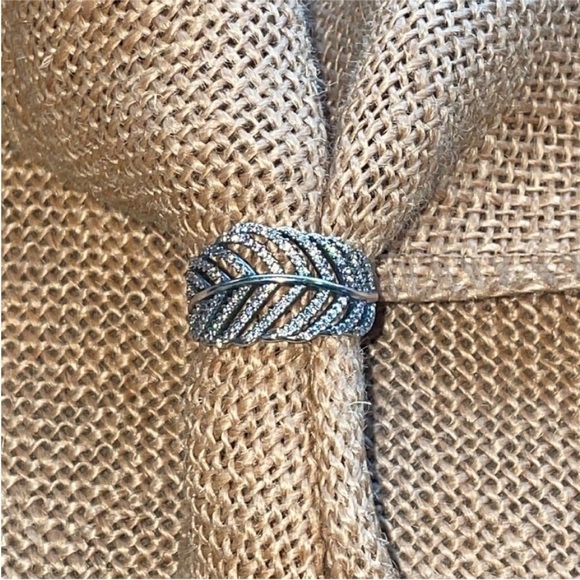 Sterling Silver Ring Leaf Pandora CZ Bling NEW Size 7 - Picture 9 of 13